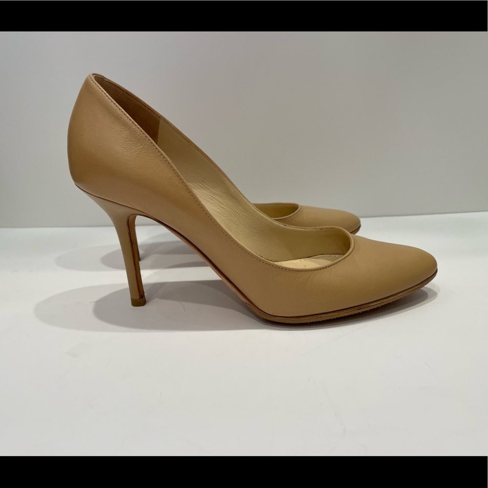 JIMMY CHOO Nude Gilbert Leather 3” Pumps sz 36.5